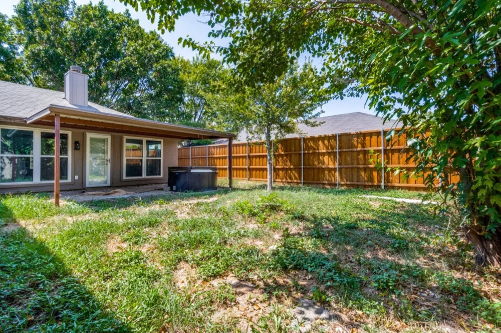 2218 Fuqua Road Rowlett, TX 75088