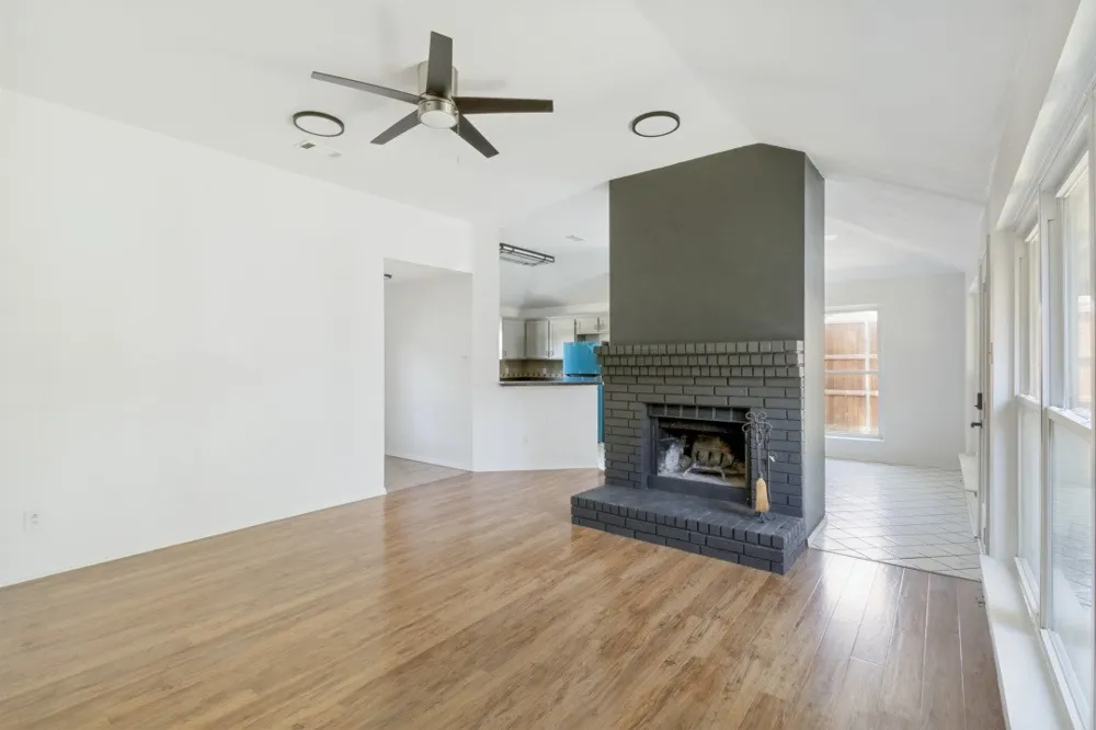2218 Fuqua Road Rowlett, TX 75088