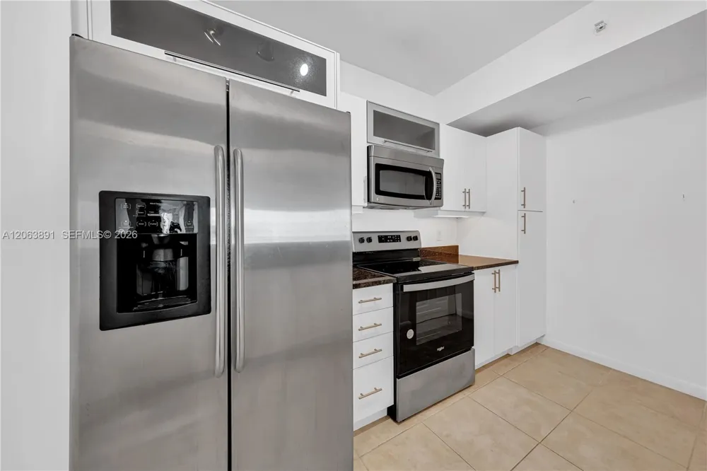 7350 SW 89th St #2008S Miami, FL 33156