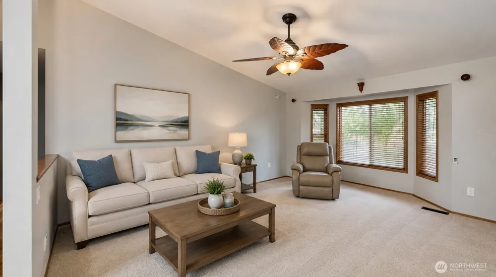 9544 Corvette Court Lacey, WA 98516