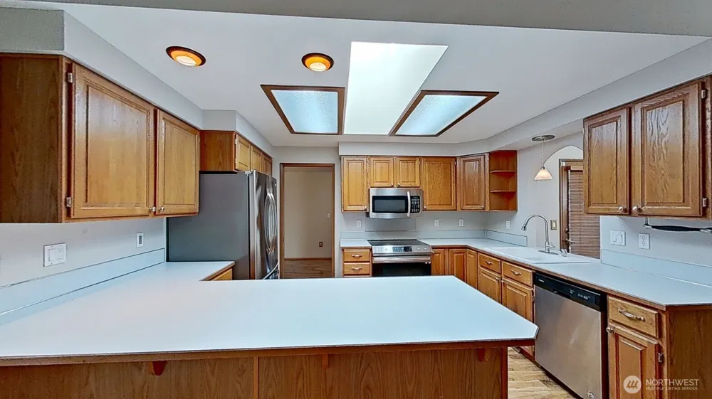 9544 Corvette Court Lacey, WA 98516