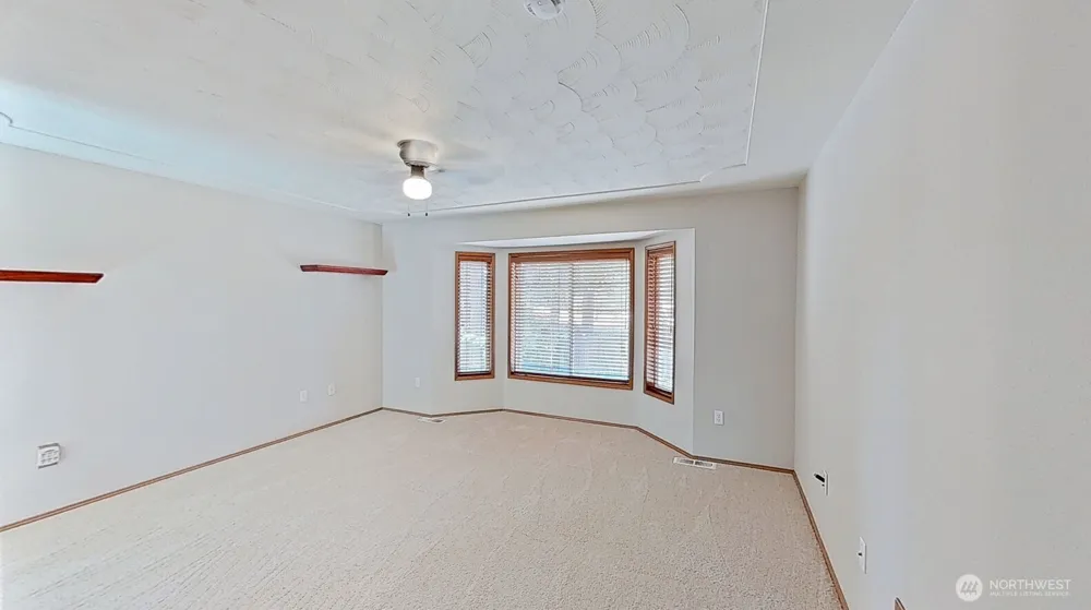 9544 Corvette Court Lacey, WA 98516