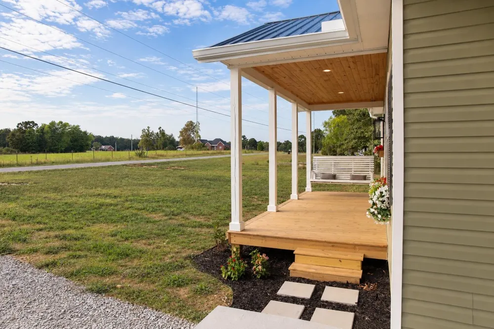 155 Mitchell ST Hohenwald, TN 38462