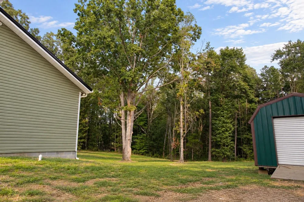 155 Mitchell ST Hohenwald, TN 38462