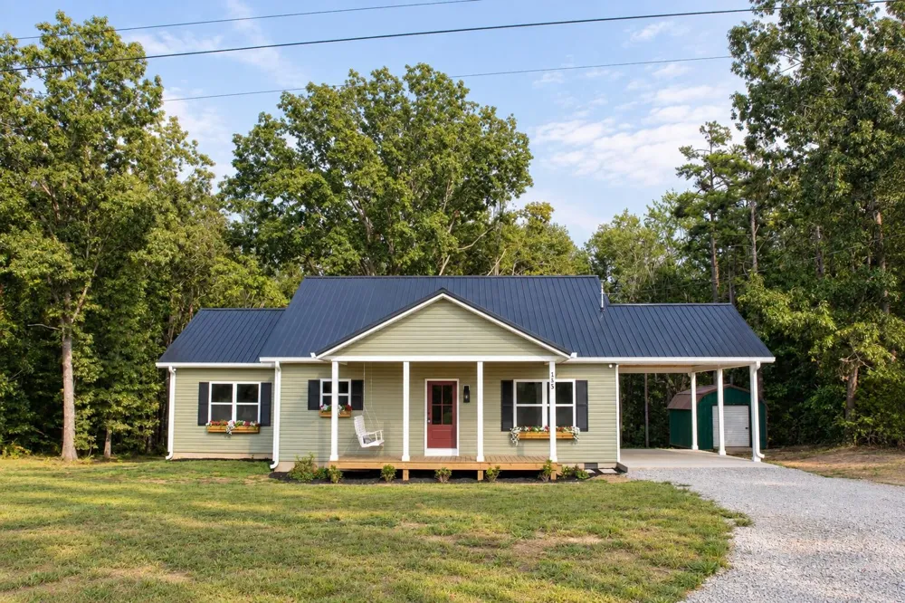 155 Mitchell ST Hohenwald, TN 38462