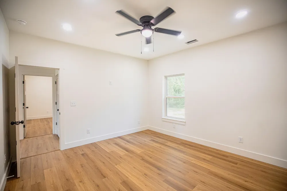 155 Mitchell ST Hohenwald, TN 38462