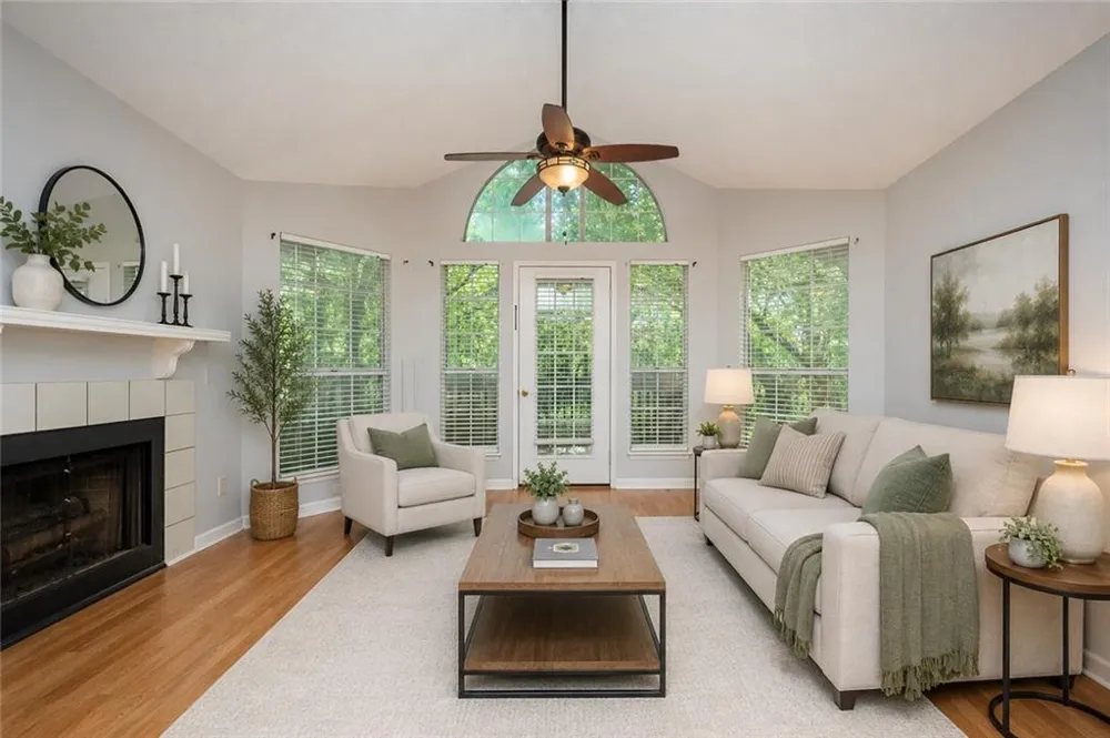 915 Wentworth Court Johns Creek, GA 30022