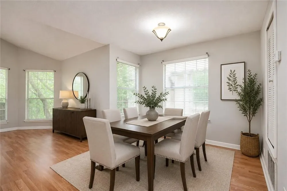 915 Wentworth Court Johns Creek, GA 30022
