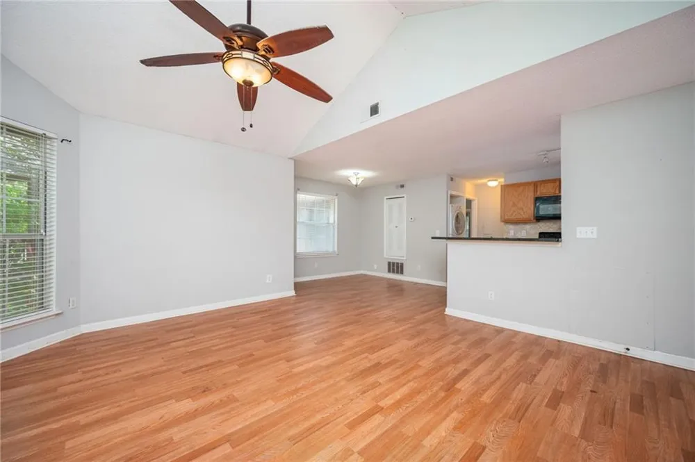 915 Wentworth Court Johns Creek, GA 30022
