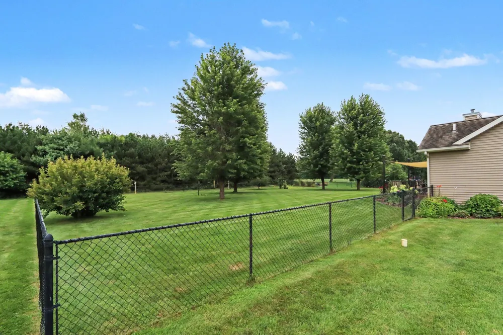 50203 Chardonnay Street Paw Paw, MI 49079