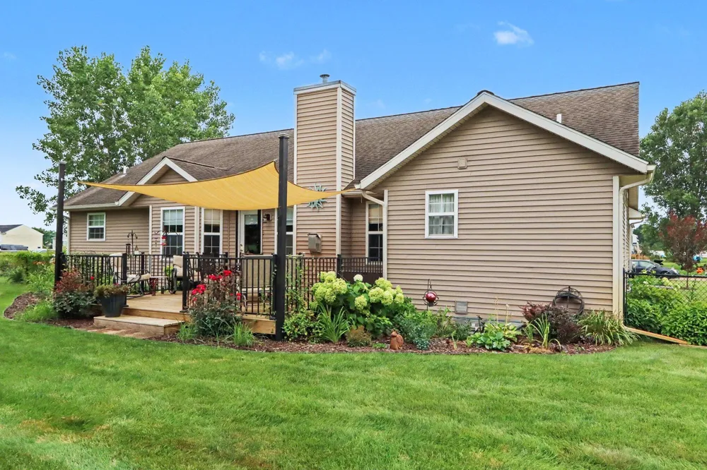 50203 Chardonnay Street Paw Paw, MI 49079