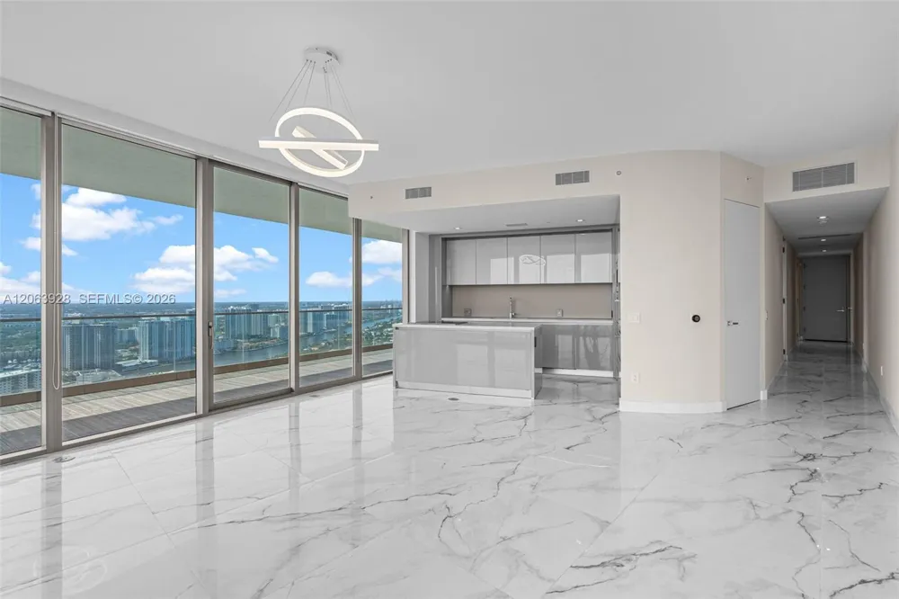 18975 Collins Ave #3605 Sunny Isles Beach, FL 33160