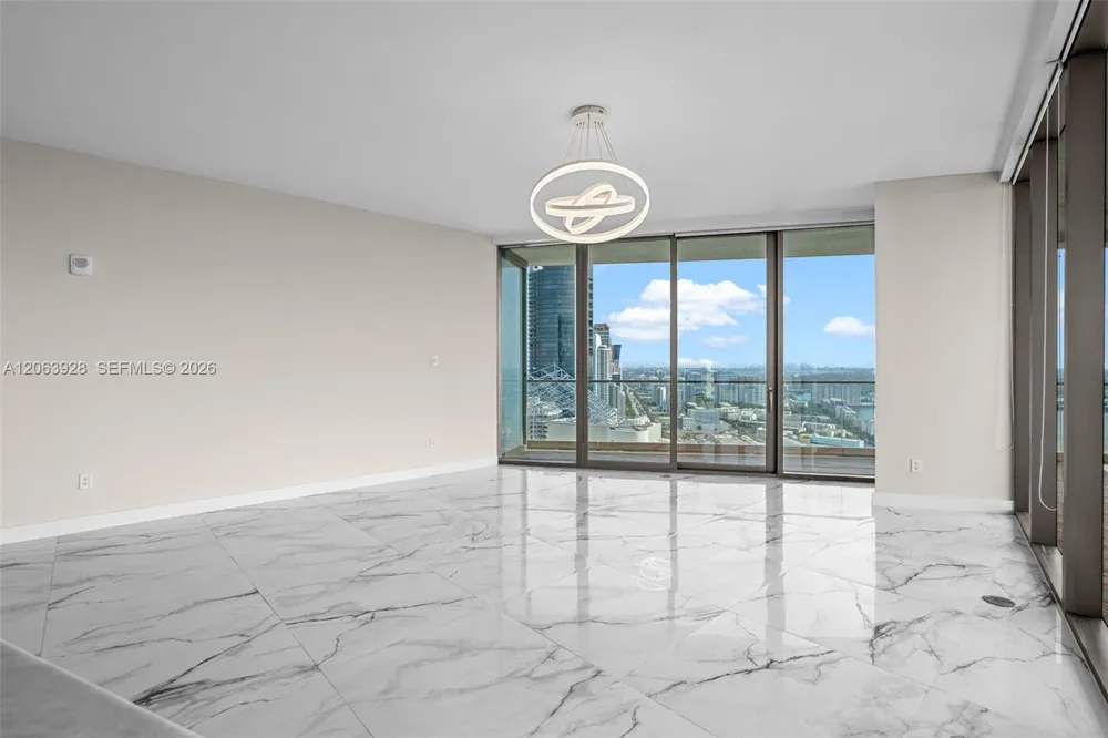 18975 Collins Ave #3605 Sunny Isles Beach, FL 33160