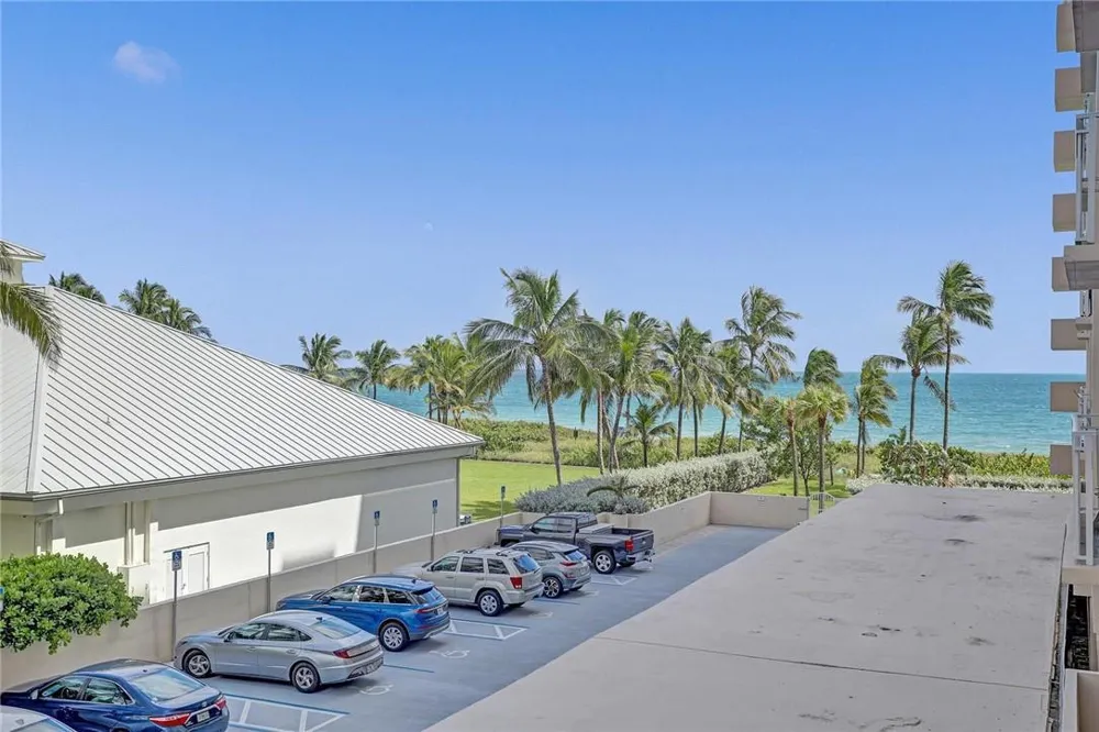 5200 Ocean Boulevard #310B Lauderdale By The Sea, FL 33308