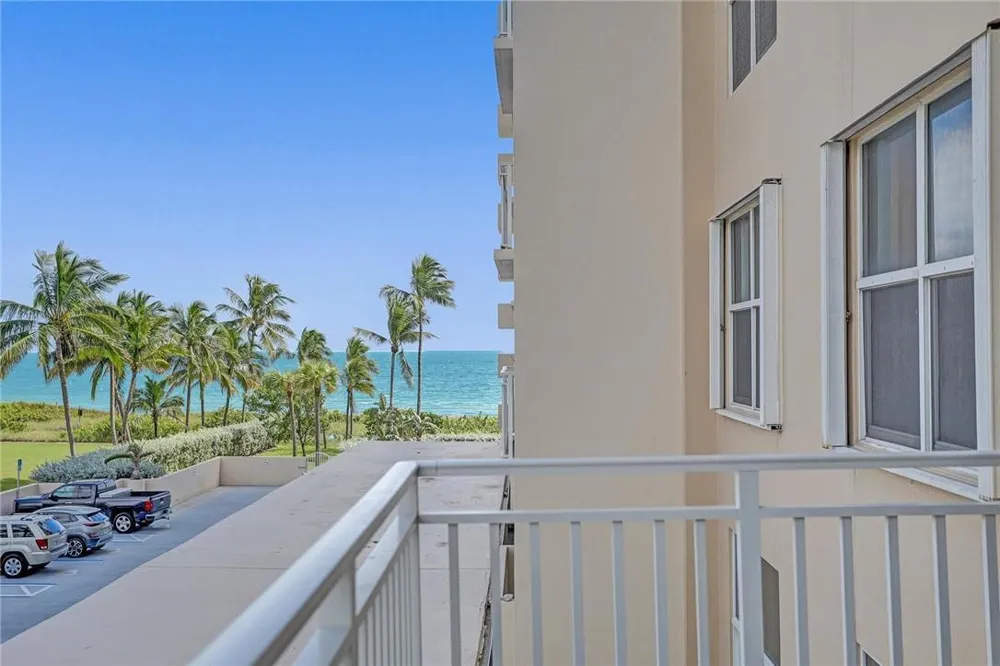 5200 Ocean Boulevard #310B Lauderdale By The Sea, FL 33308