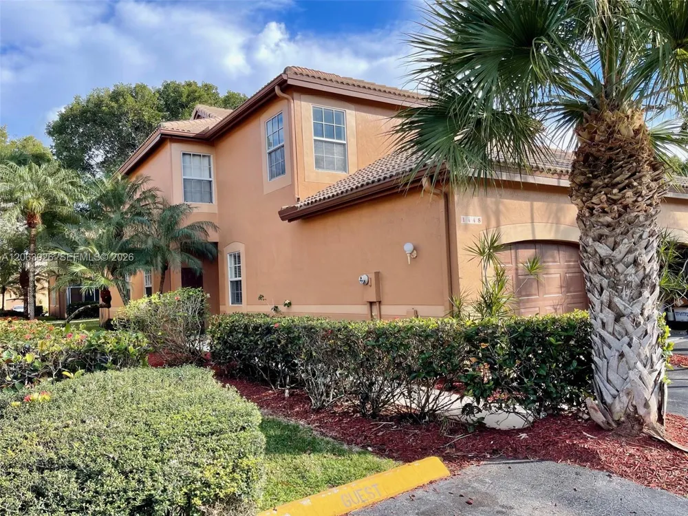 1448 Barcelona Way #1-23 Weston, FL 33327