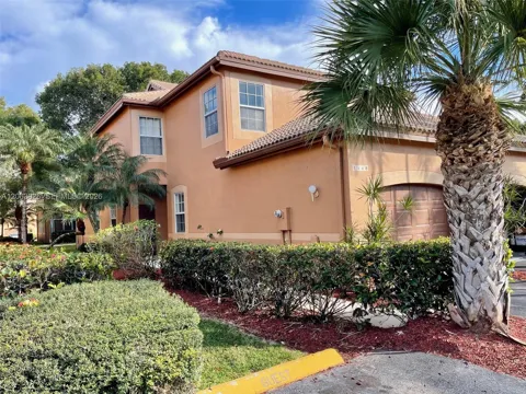 1448 Barcelona Way #1-23