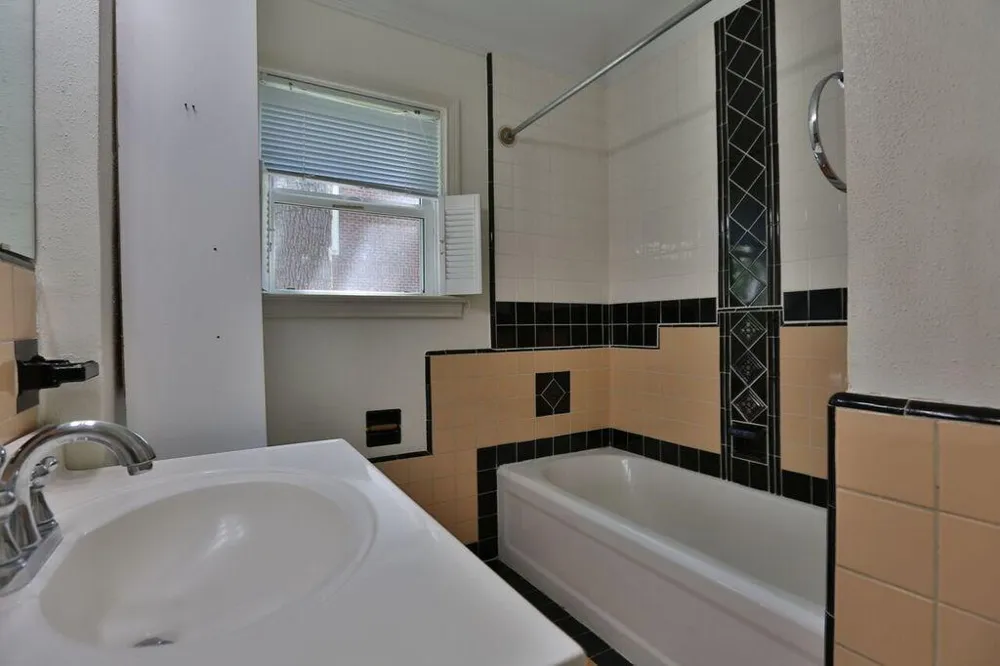 3124 Jarrard Street West University Place, TX 77005