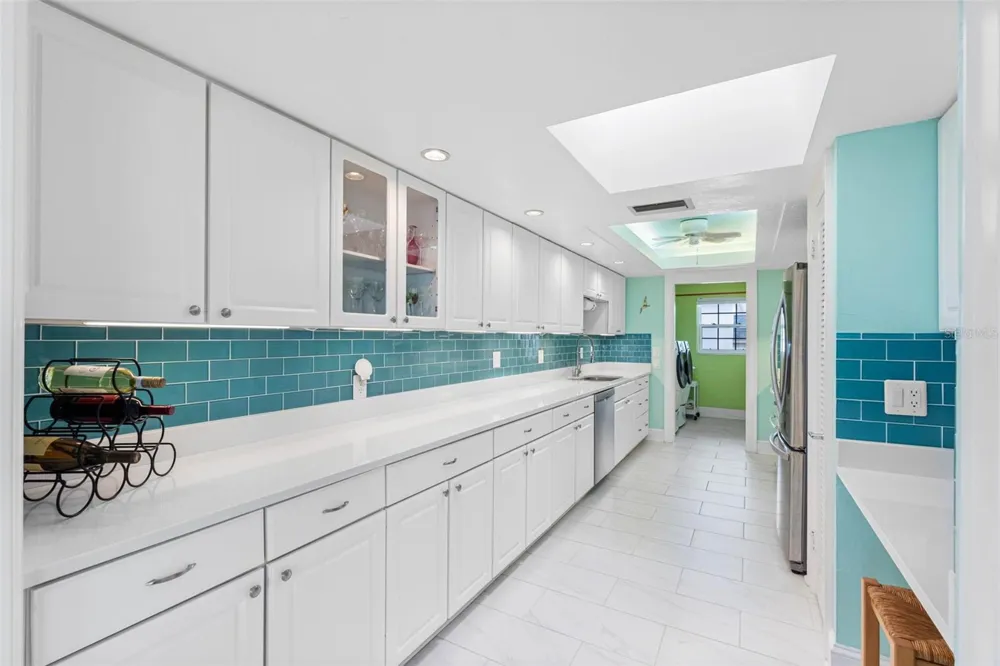 139 BLUFF VIEW DRIVE #407 Belleair Bluffs, FL 33770