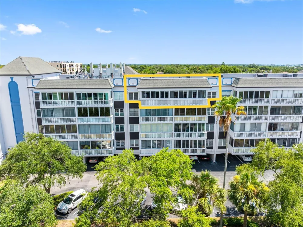 139 BLUFF VIEW DRIVE #407 Belleair Bluffs, FL 33770