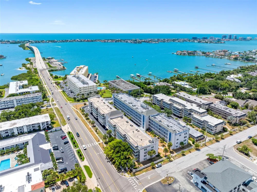 139 BLUFF VIEW DRIVE #407 Belleair Bluffs, FL 33770
