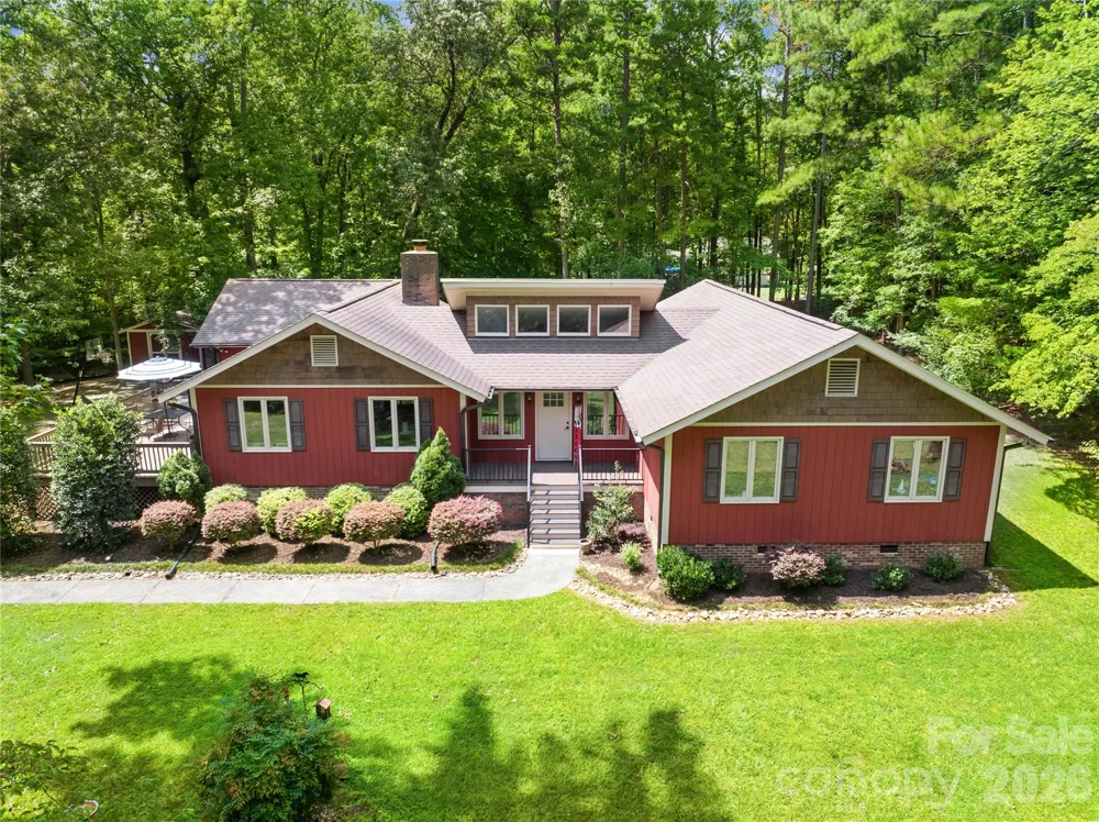 3406 Red Fox Trail Matthews, NC 28104