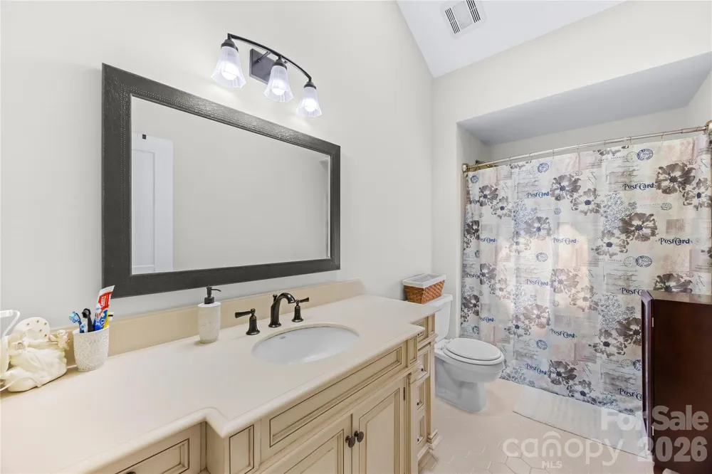 3406 Red Fox Trail Matthews, NC 28104