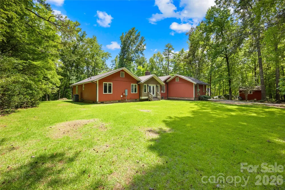 3406 Red Fox Trail Matthews, NC 28104