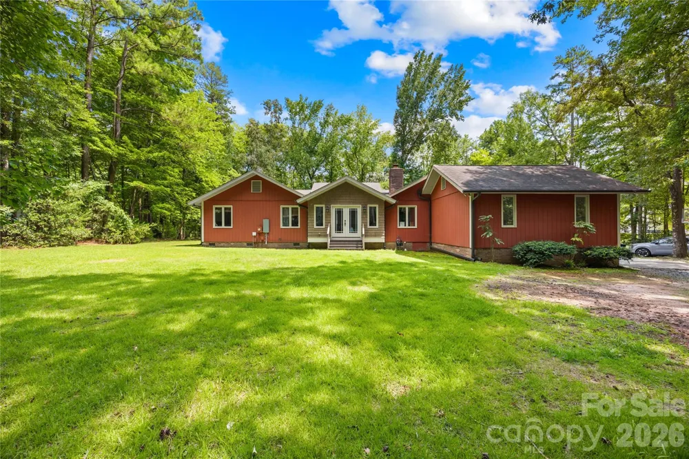 3406 Red Fox Trail Matthews, NC 28104