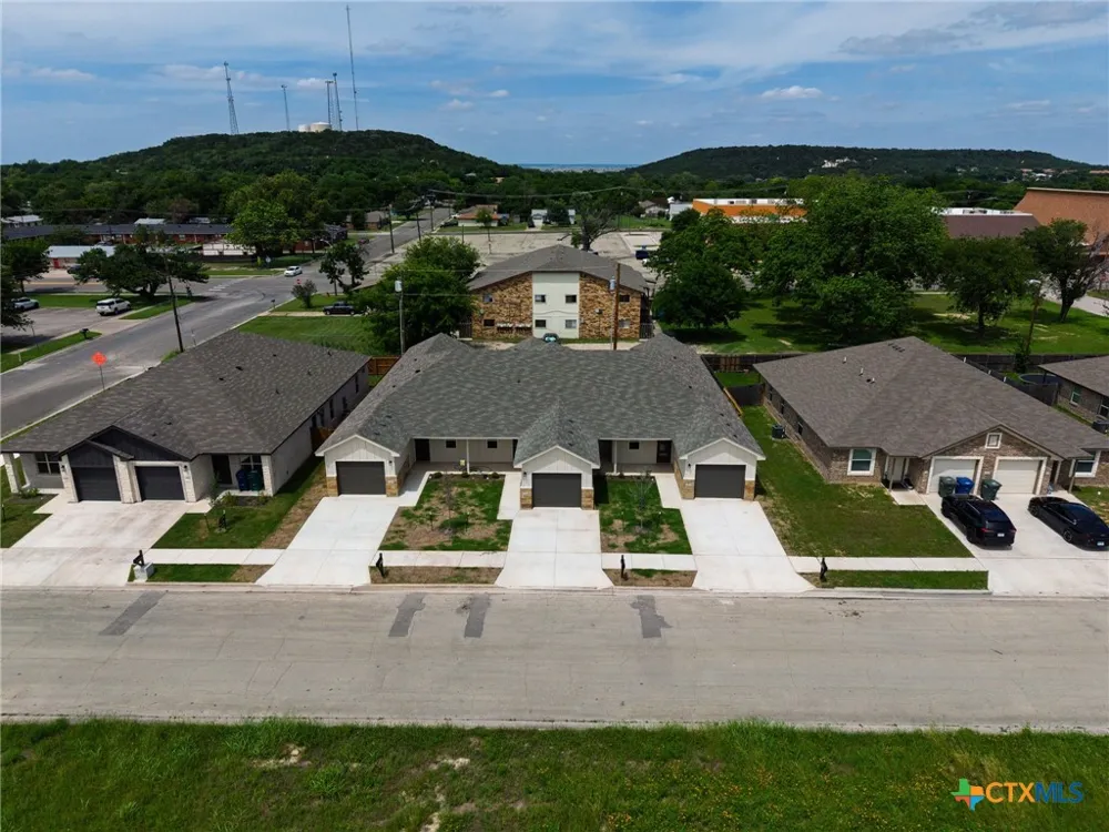 406 W Avenue C Copperas Cove, TX 76522