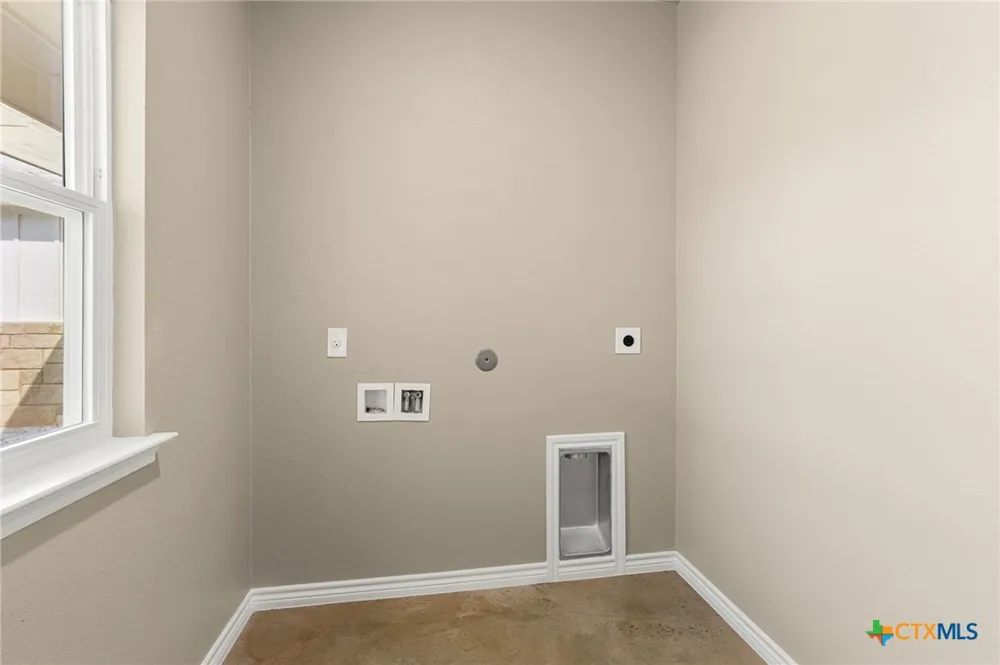 406 W Avenue C Copperas Cove, TX 76522