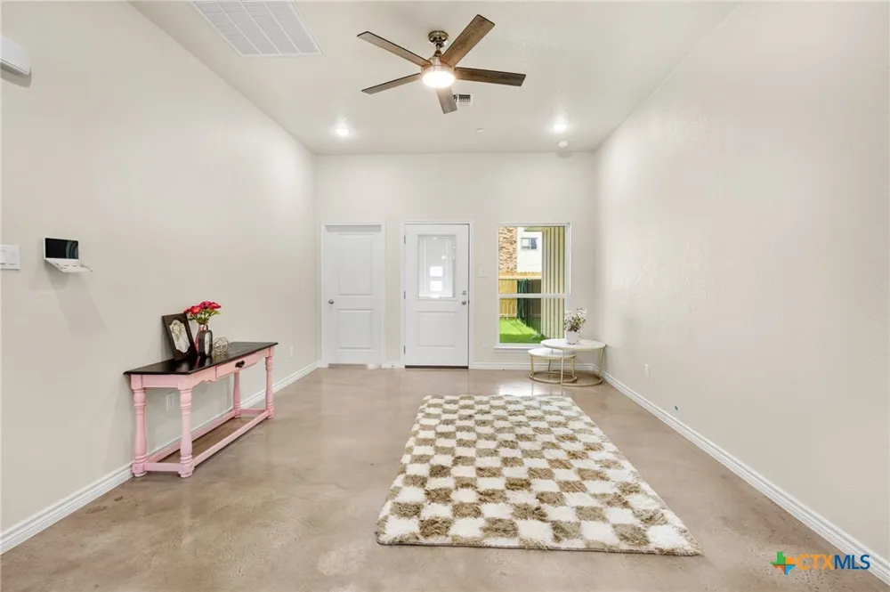 406 W Avenue C Copperas Cove, TX 76522