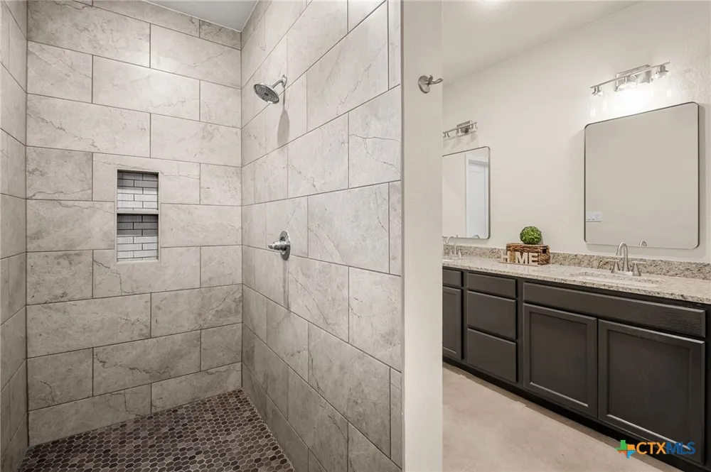 406 W Avenue C Copperas Cove, TX 76522