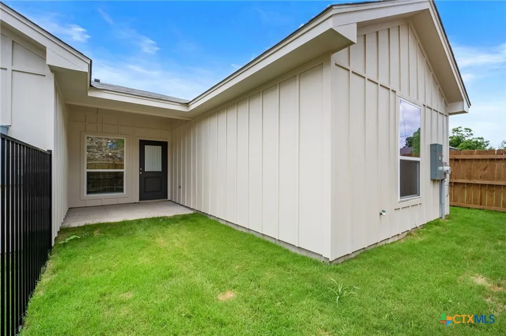 406 W Avenue C Copperas Cove, TX 76522