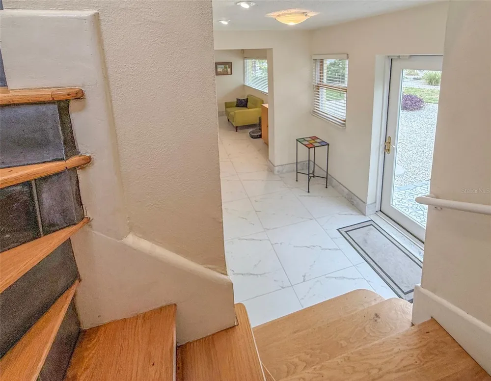 237 20TH AVENUE SE St Petersburg, FL 33705