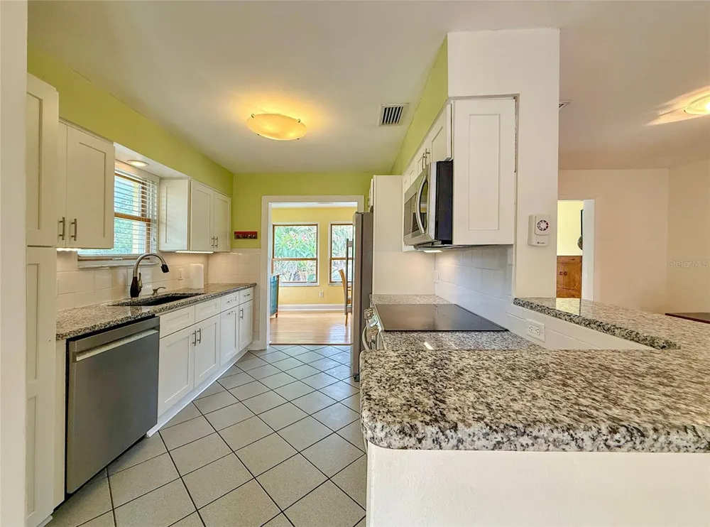 237 20TH AVENUE SE St Petersburg, FL 33705