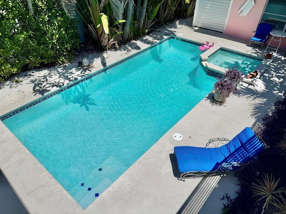 237 20TH AVENUE SE St Petersburg, FL 33705