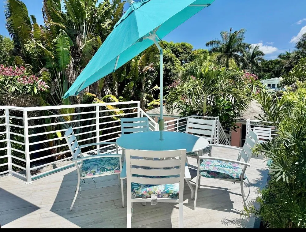 237 20TH AVENUE SE St Petersburg, FL 33705
