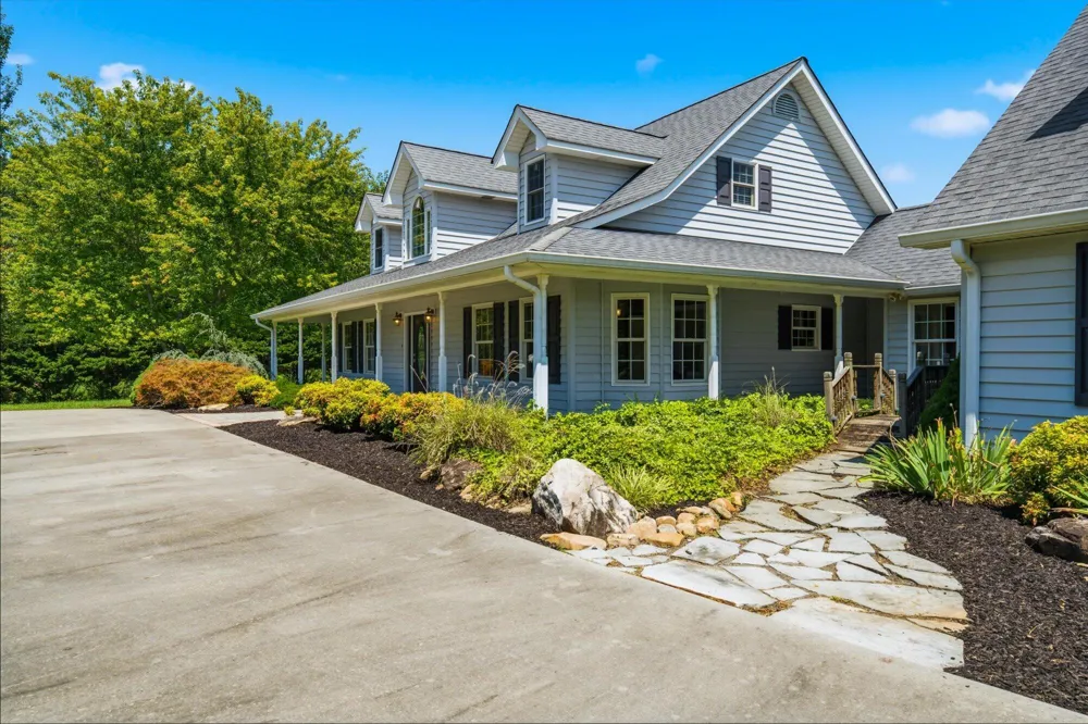 410 County Road 264 Niota, TN 37826