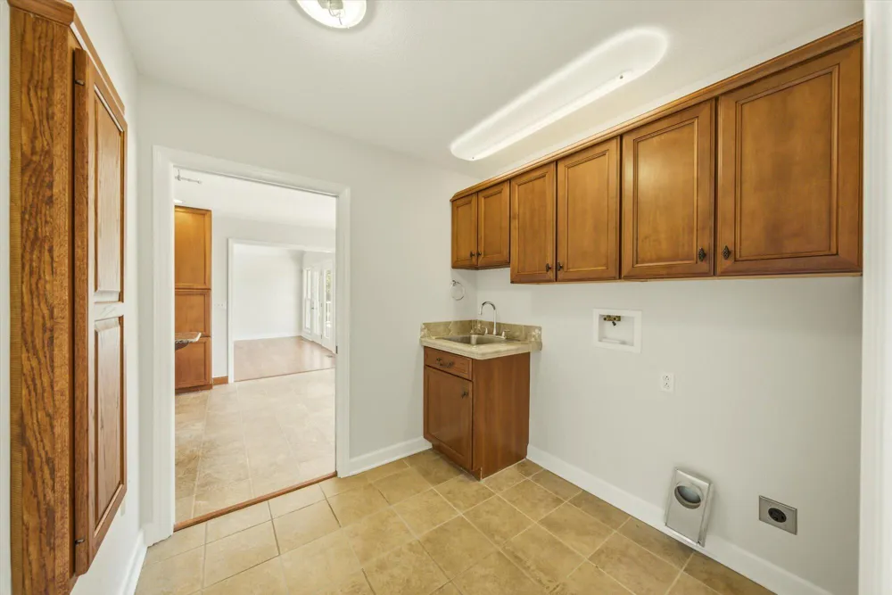 410 County Road 264 Niota, TN 37826