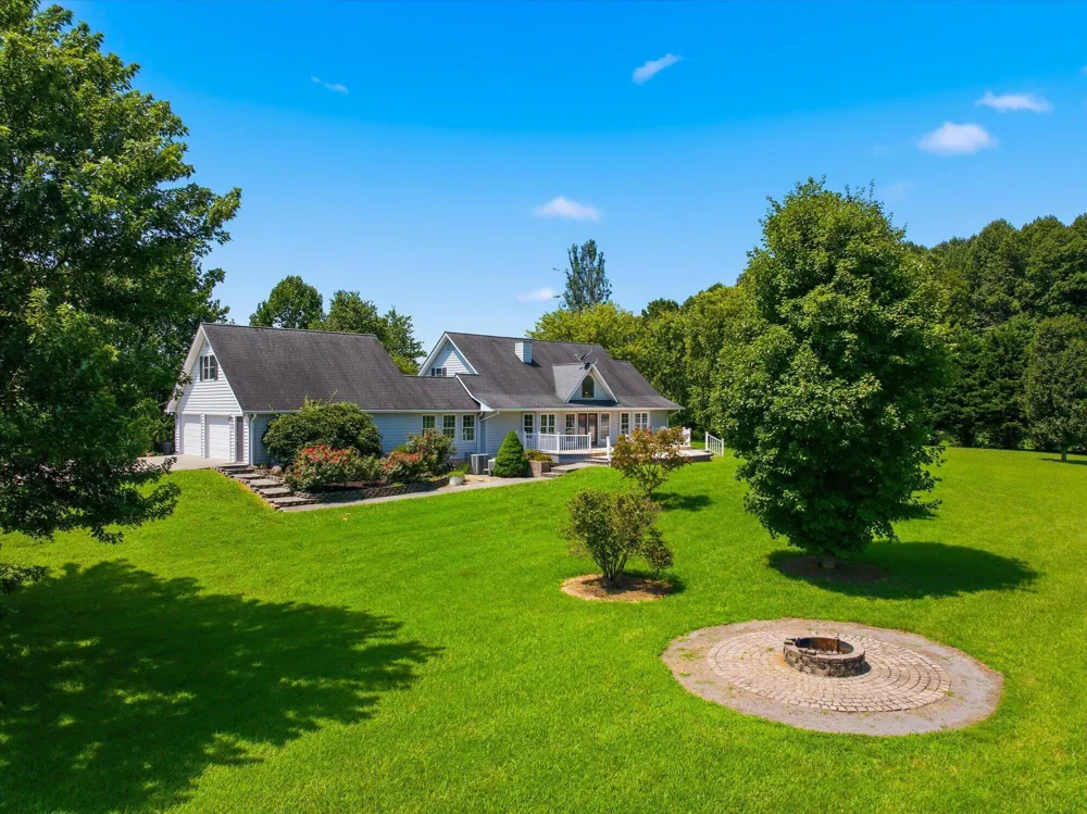 410 County Road 264 Niota, TN 37826