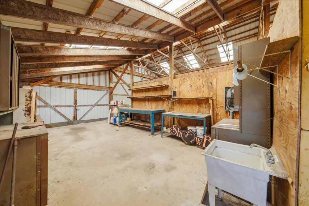 410 County Road 264 Niota, TN 37826