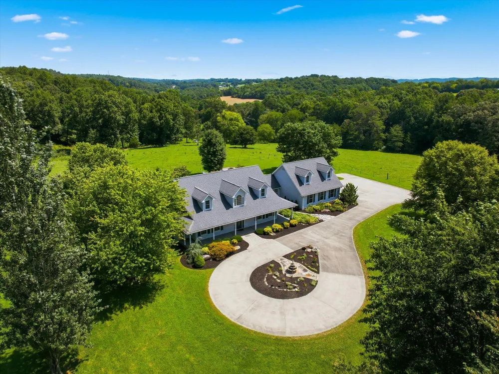 410 County Road 264 Niota, TN 37826
