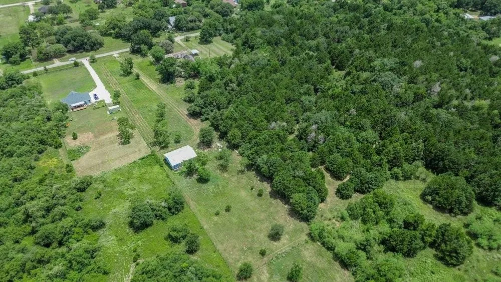 3853 College Street Sealy, TX 77474