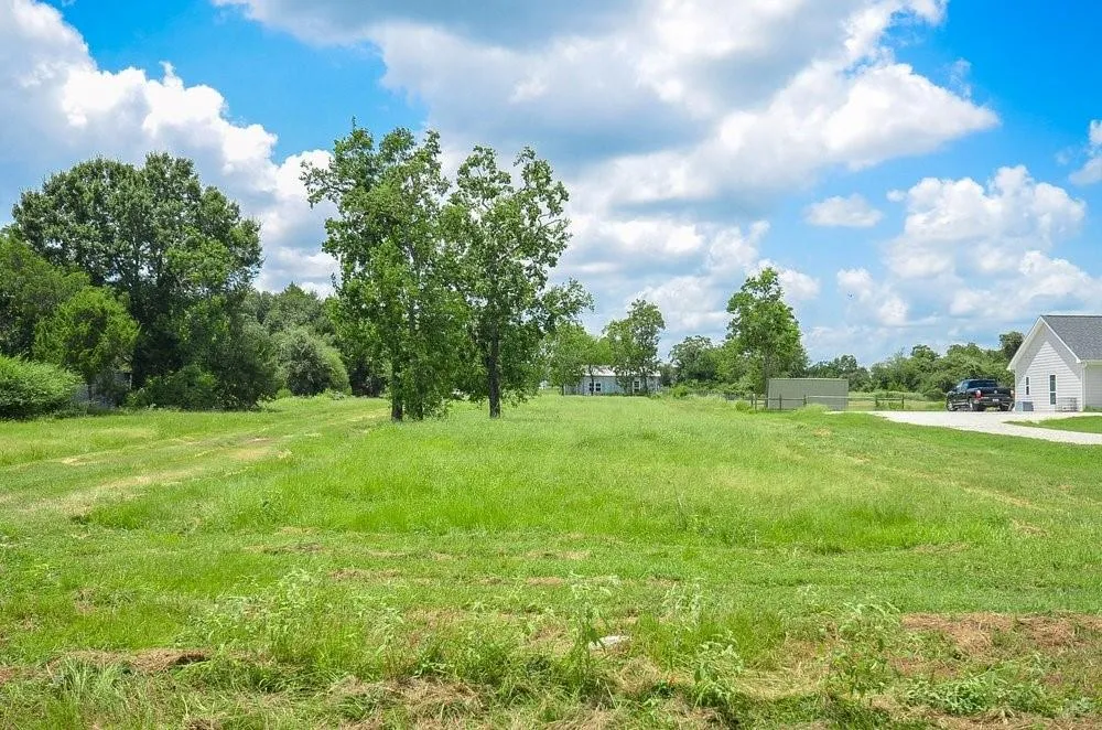 3853 College Street Sealy, TX 77474