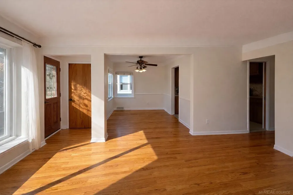 2034 Mortenson Boulevard Berkley City, MI 48072