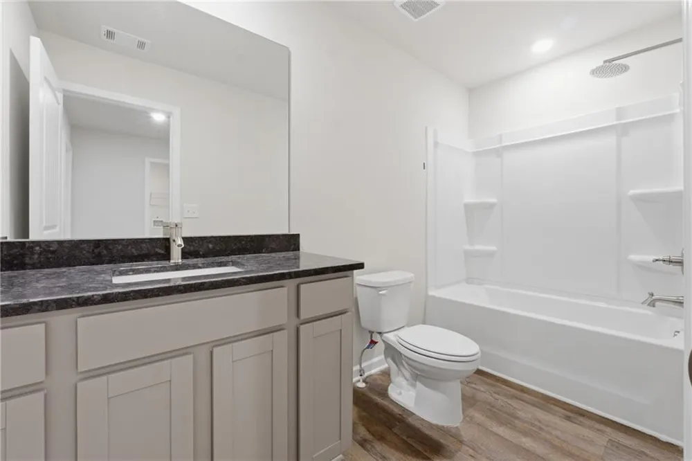 216 Norchester Avenue Hogansville, GA 30230