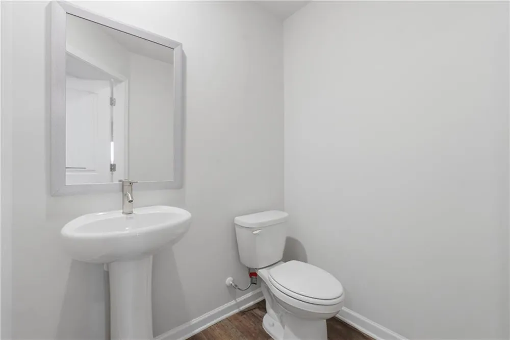 216 Norchester Avenue Hogansville, GA 30230