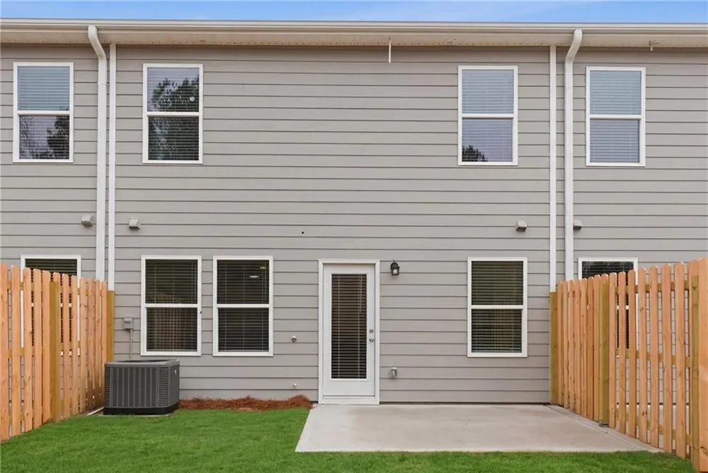 216 Norchester Avenue Hogansville, GA 30230