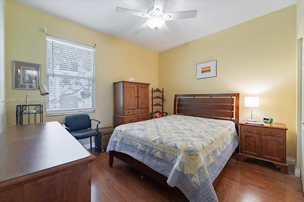 5932 NW 56th Cir Coral Springs, FL 33067